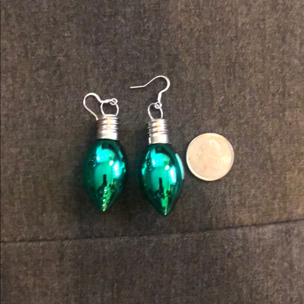 Holiday earrings - Picture 2 of 2